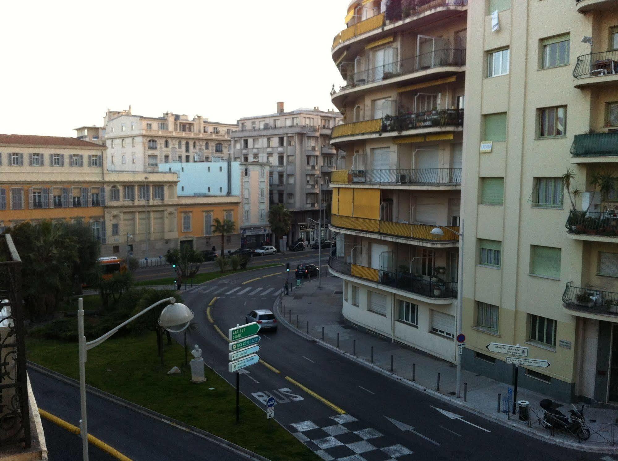 Hotel Carlone Nicea Zewnętrze zdjęcie